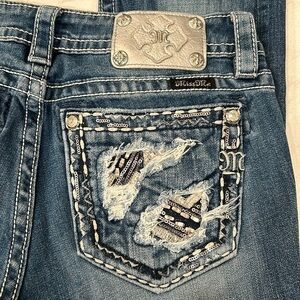 Miss Me Signature Boot Embellished Jeans Distressed Size 28 Women’s